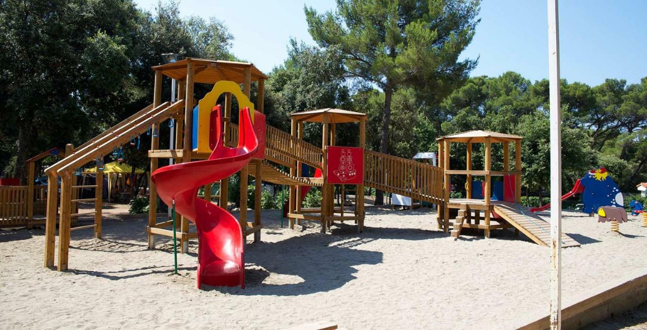 Otium Mobile Homes Biograd Na Moru Buitenkant foto